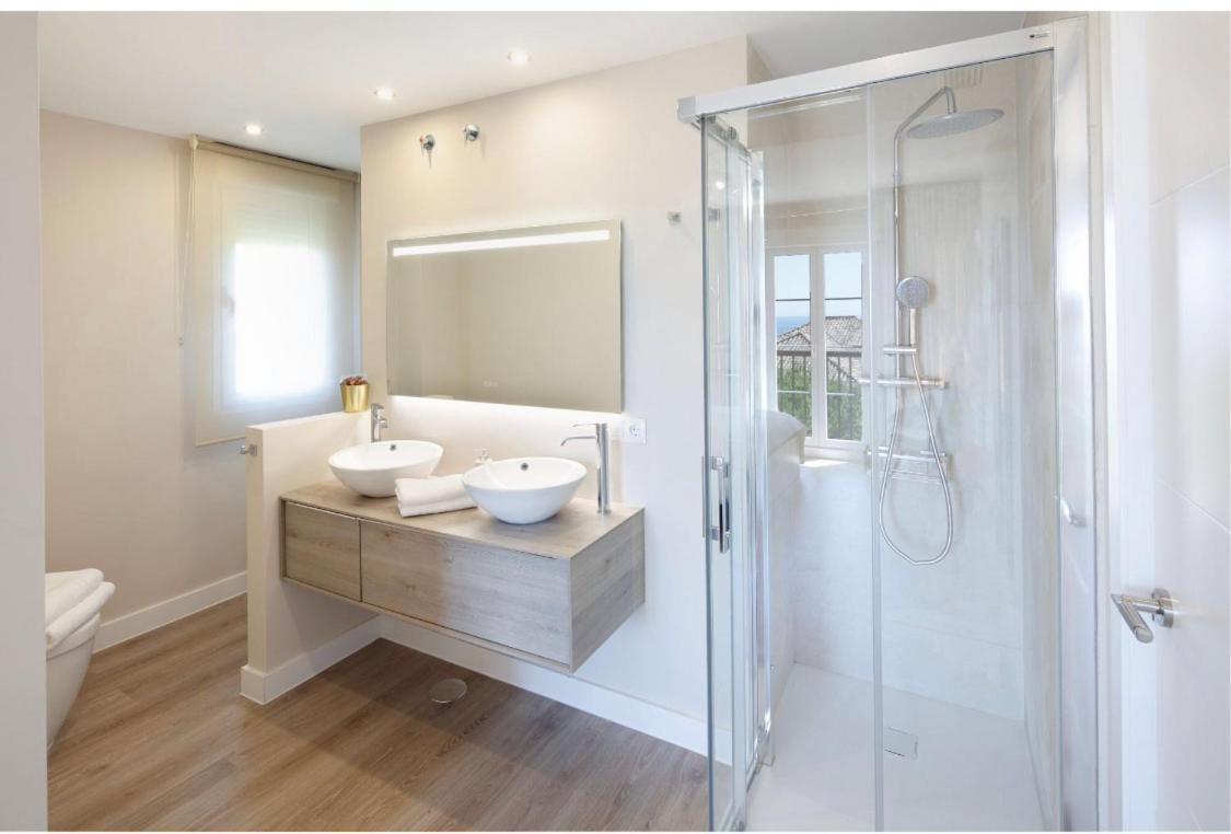 Amazing Duplex Next To The Beach In Marbella Bagian luar foto